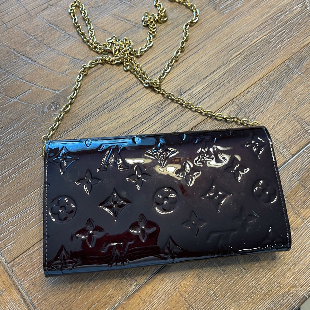 Felicie Poochette crossbody with gold chain - Picture 4 of 5
